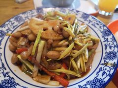 -杨氏青龙虾·羊蝎子(托乐嘉店)