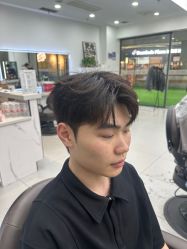 -尤司男士国潮理发馆