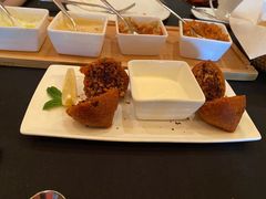 -Efes Turkish & Mediterranean Cuisine 艾菲斯餐厅(陆家嘴店)