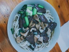 -锦泓老字号猪脏粉(东联大厦店)