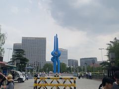 -泉城广场