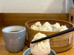 -馋三尺蟹粉小笼(人民广场店)