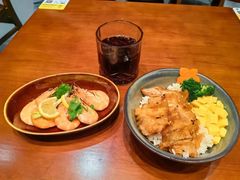 -8PINTS八品脱·日料·烧鸟·精酿小酒馆(莘庄店)