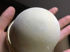 -蜜蜂小象·榴莲千层蛋糕(时代汇11栋店)
