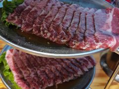 调味牛五花肉-青瓦炭韩潮烤肉(花园道店)