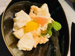 凤梨虾球-穹六人间 people 6(岳阳路店)