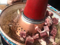 -毛辣果·贵州红酸汤牛肉火锅(西单店)