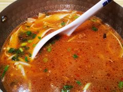 -魔都三兄弟酸辣粉·蘸卤炸串(虹桥万科店)