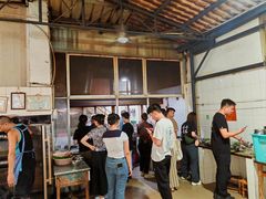 -正宗杨记普洱酸醋米线(总店)