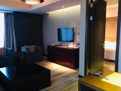 -扬州绿地铂骊酒店
