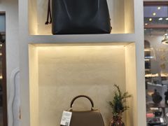 -六六奢品·vintage中古·回收二手奢侈品包包手表首饰(环球港店)