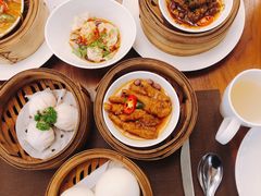 -万荟轩海鲜·粤式点心自助餐厅(蓝海风万怡酒店)