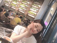 -Kub Kao Kub Pla (Terminal21)