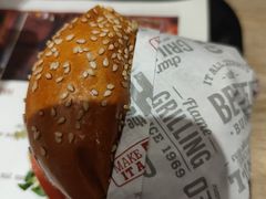 -The Habit Burger Grill 哈比特汉堡(爱琴海店)