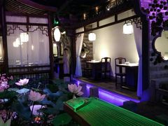 -韵秋荷(宝山龙湖天街店)
