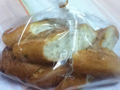 蒜香法棍-巴黎贝甜(大宁国际商业广场店)