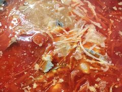 -黄利砖万峰林布依特色酸笋牛肉馆