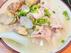 -老何家后安粉·糟粕醋海鲜火锅(三亚湾椰梦长廊店)