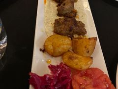 -Efes Turkish & Mediterranean Cuisine 艾菲斯餐厅(陆家嘴店)