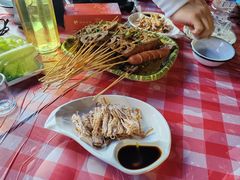 -顶峰夜宴·龙虾烧烤大排档(九江学院店)