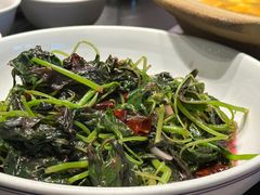 -黔蘑菇四季餐厅(观山湖店)