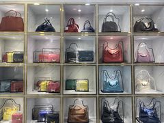 -奢物·巴黎站奢侈品回收寄售