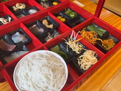 -勺子米线·云南传统小吃市集(四方街店)