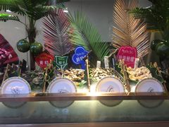 -布罗城堡自助烧烤(鸿通城购物中心店)