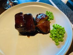 鲍鱼红烧肉-杭州西子湖四季酒店·金沙厅