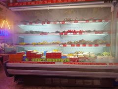 -钢管厂五区小郡肝串串香火锅(人民广场店)