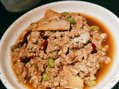特色臭豆腐虾皮-老头儿油爆虾·知味杭州(爱琴海购物中心)