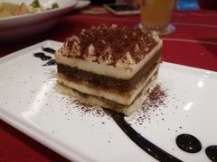 -必胜客(大坪英利店)