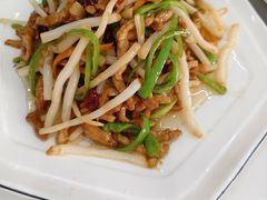 -丹水桥地锅鱼·翘嘴鲌·地方特色全鱼宴(丹江口大坝店)