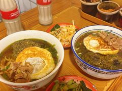 -矮子粉店1985·长沙米粉(湘春路店)