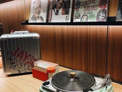 -黑胶星球(华发中城商都店)