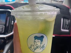 -沪上阿姨·精选茶饮(万新村店)
