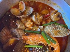 -鸣记脆皮烤鱼·海鲜烤鱼(三八广场店)