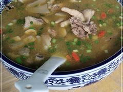 -勇哥饭店(西湖路店)