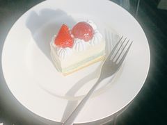 -筠咖啡西餐厅(上海国展宝龙丽筠酒店)
