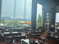 -时光吧·大堂吧·丽江和府洲际度假酒店