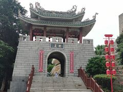 -东山风动石景区