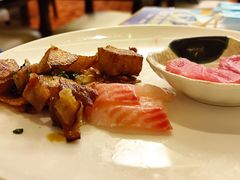 -上海西藏大厦万怡自助餐厅(徐汇店)