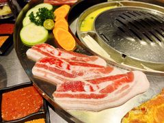 -哈哈碳都·牛肋条无限自助烤肉(台江万达店)