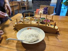 -双桥园·云南过桥米线(古城南门店)