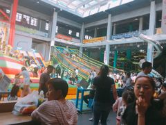 -蒙特利亲子乐园