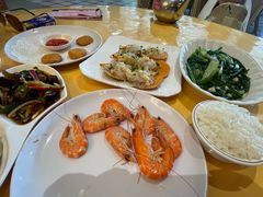 -鹏城人家海鲜酒家·23年老字号(较场尾店)