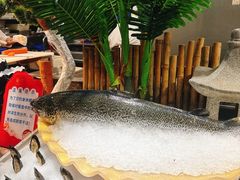 -金马门国际美食百汇(珞喻路店)