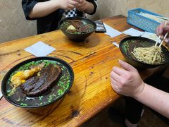 -小龙大肉面馆