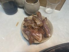 -渝嘴小老弟老火锅(华新村店)