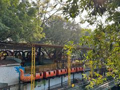 -顺德大良半月城游乐场